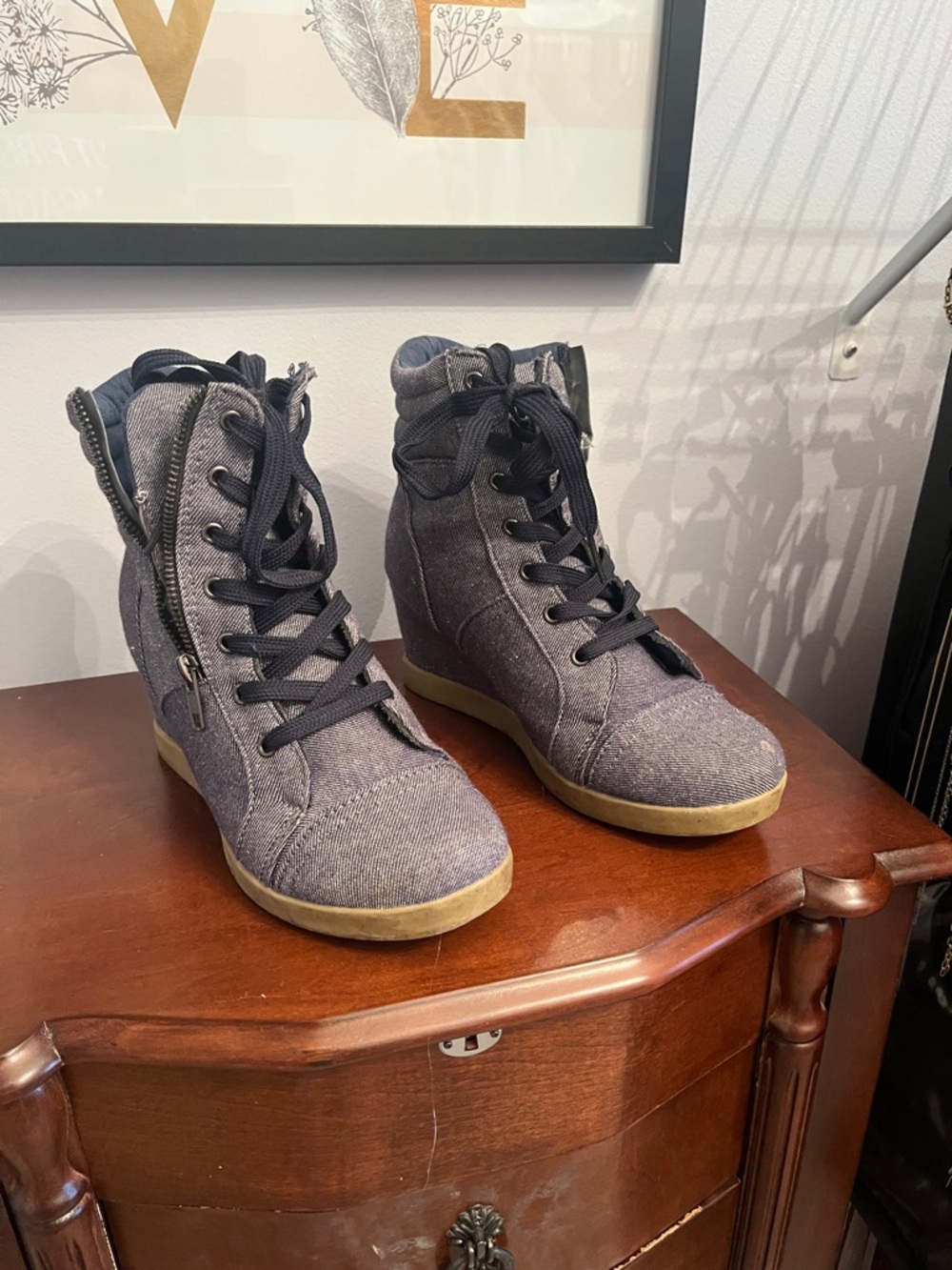 Wedge High-Top Lace-Up Sneakers in Denim Gray